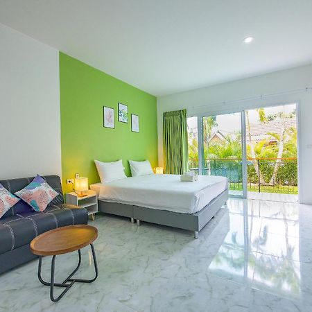 Karon Hotel At 22 Bagian luar foto