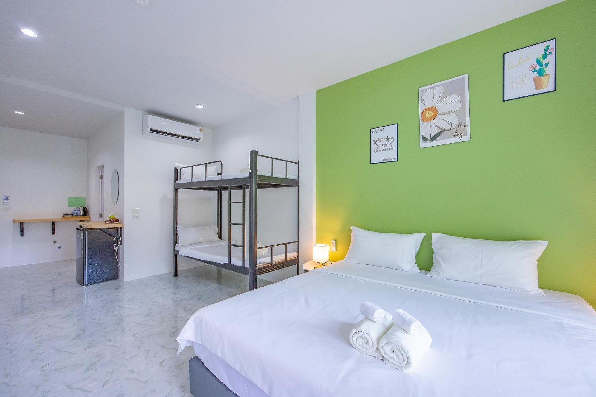 Karon Hotel At 22 Bagian luar foto